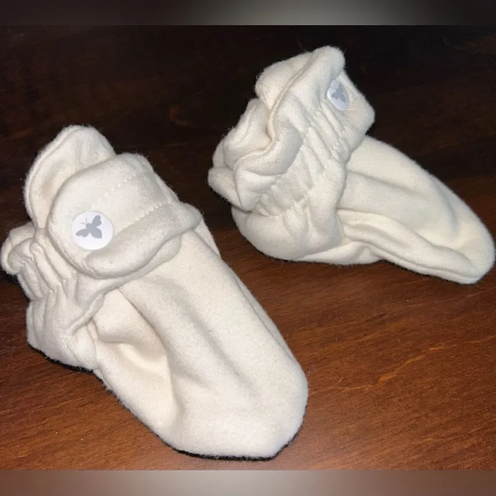 Munch Mitt, Burt’s Bees Booties & Ryan & Rose Pacifier Clip